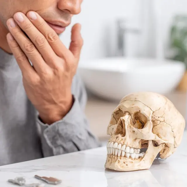 Unexpected Tooth Pain? A Tooth Repair Kit May Help - DIY Dental Care | Laravel
